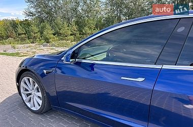 Седан Tesla Model 3 2019 в Львові фото 7 Седан Tesla Model 3 2019 в Львові
