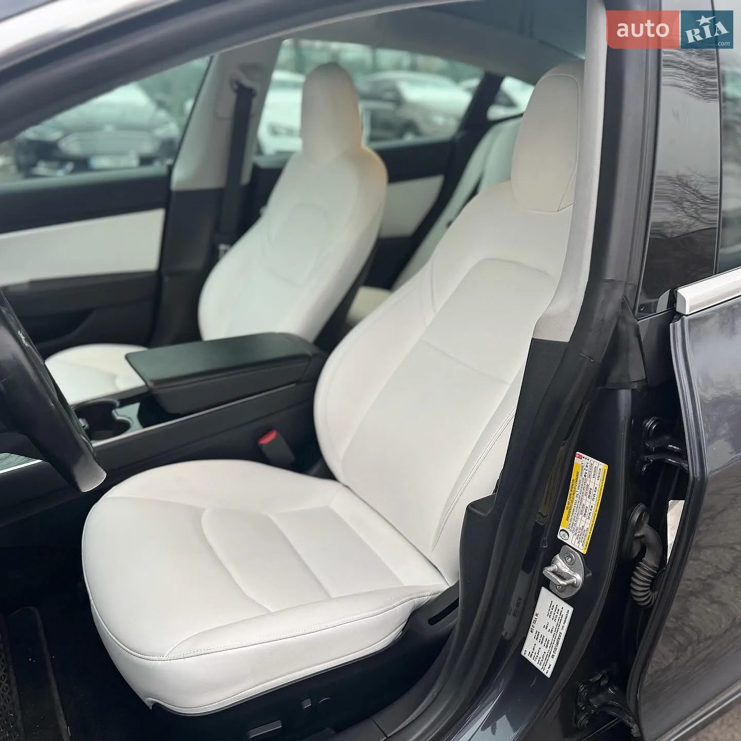 2019 Tesla Model 3 - мініатюра 6