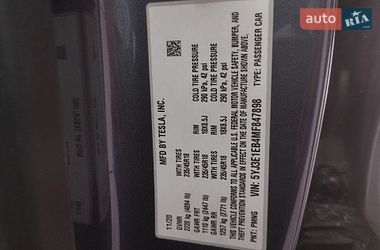 Седан Tesla Model 3 2020 в Дніпрі