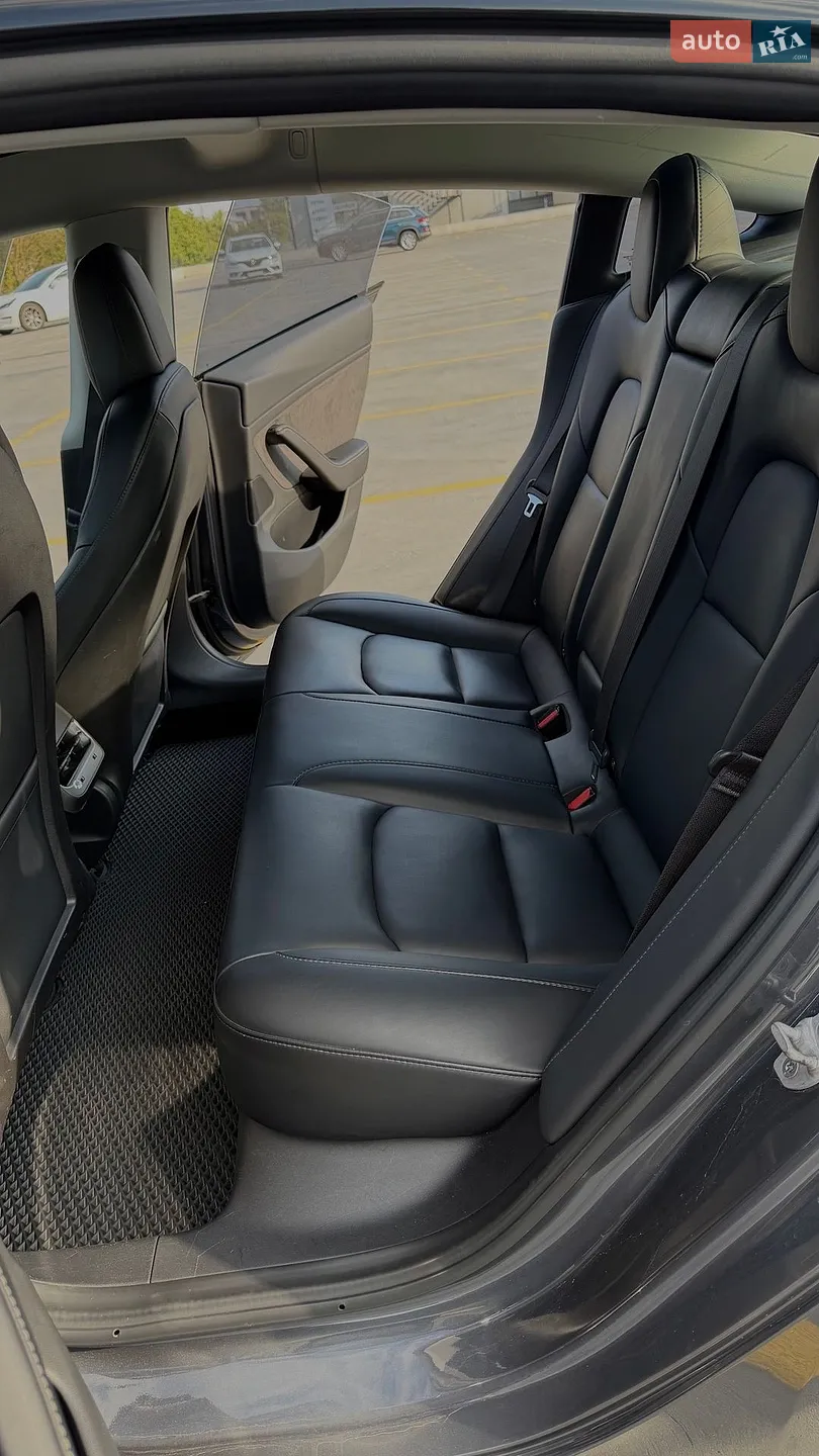 2018 Tesla Model 3 - мініатюра 14