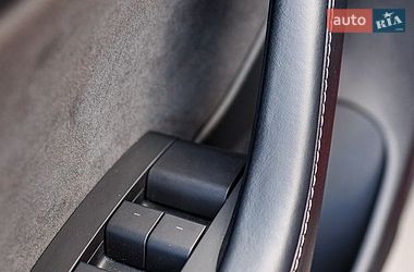 Седан Tesla Model 3 2021 в Заліщиках