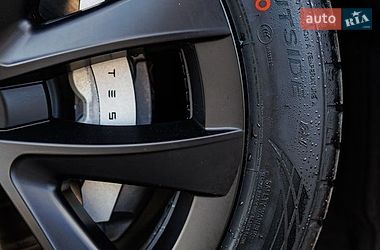 Седан Tesla Model 3 2021 в Заліщиках