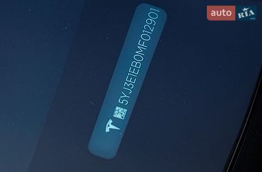 Седан Tesla Model 3 2021 в Заліщиках