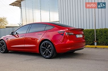 Седан Tesla Model 3 2021 в Заліщиках