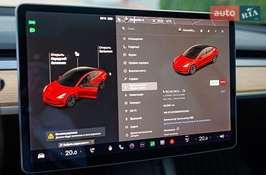 Седан Tesla Model 3 2021 в Заліщиках