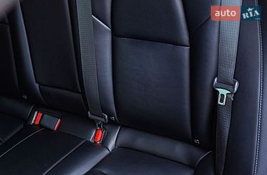 Седан Tesla Model 3 2021 в Заліщиках