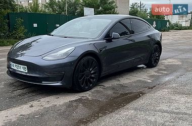 Седан Tesla Model 3 2021 в Харкові