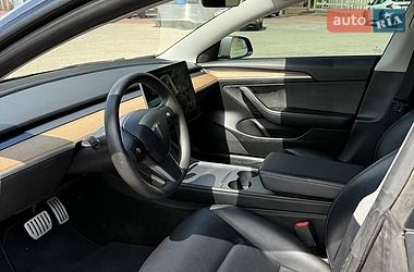 Седан Tesla Model 3 2021 в Харкові