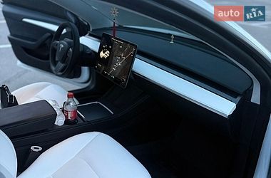 Седан Tesla Model 3 2022 в Белой Церкви