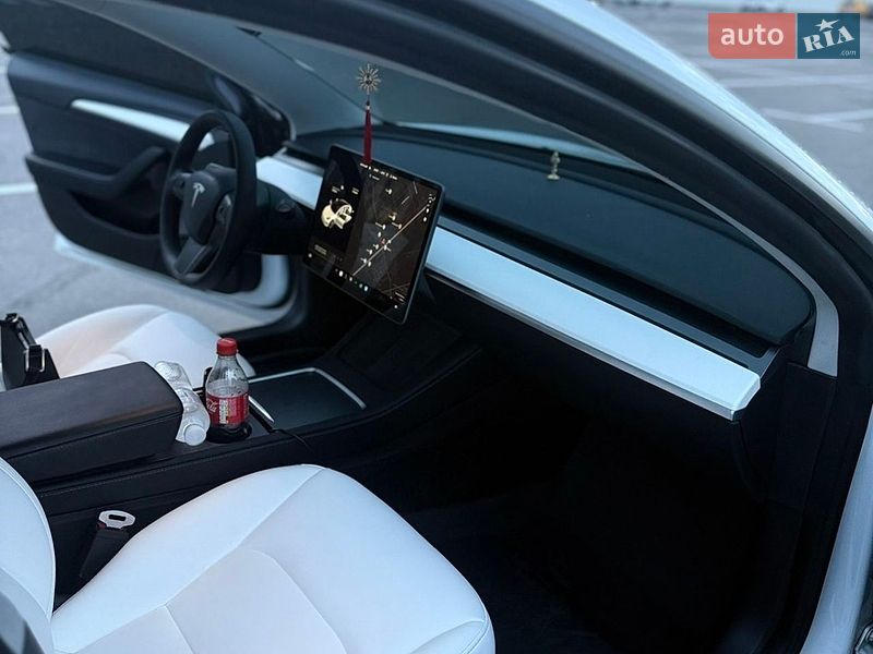 Седан Tesla Model 3 2022 в Белой Церкви