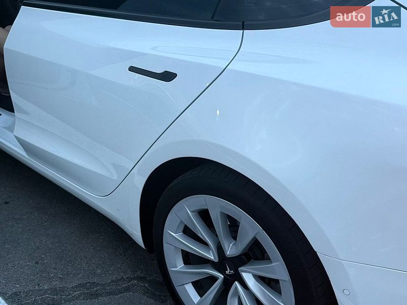 Седан Tesla Model 3 2022 в Белой Церкви