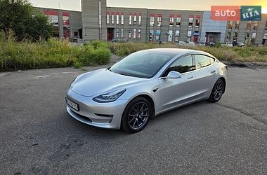Седан Tesla Model 3 2018 в Днепре