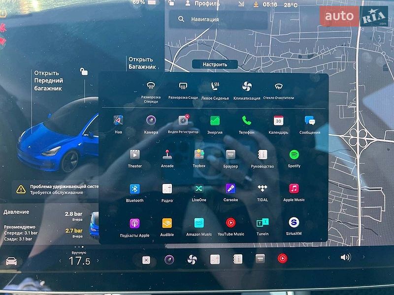 Седан Tesla Model 3 2019 в Львове