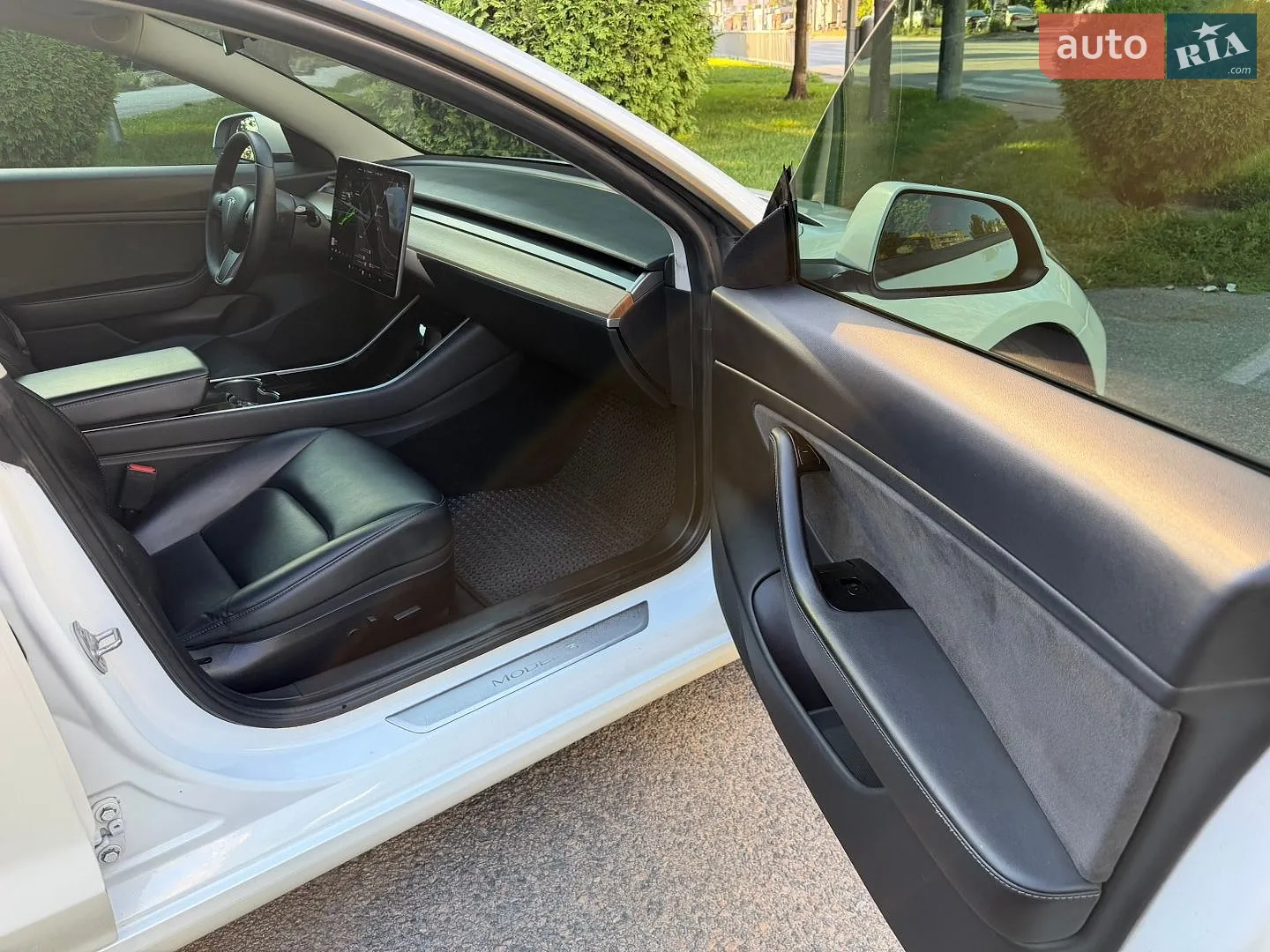 2019 Tesla Model 3 - мініатюра 27