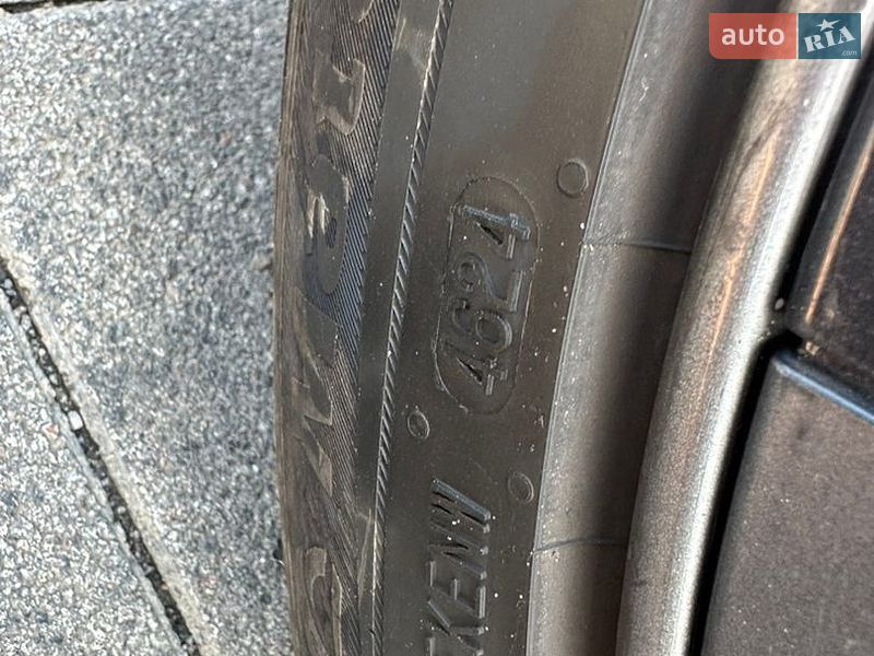 Седан Tesla Model 3 2019 в Луцке