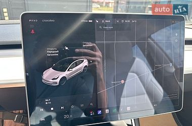 Седан Tesla Model 3 2019 в Луцке