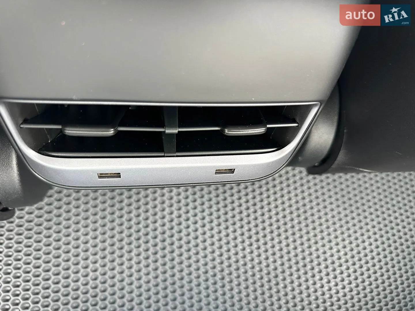2019 Tesla Model 3 - мініатюра 73