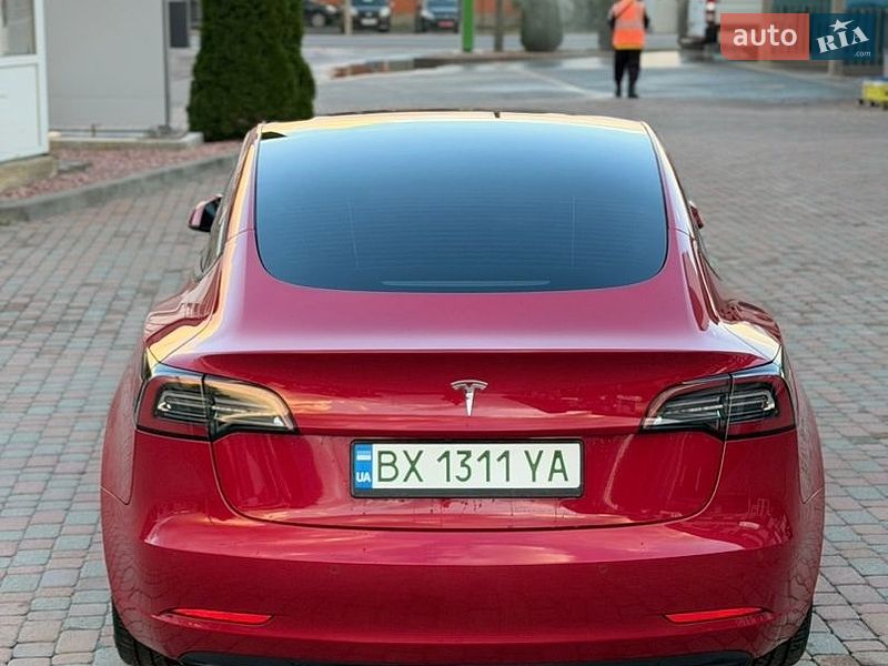 Седан Tesla Model 3 2022 в Каменец-Подольском