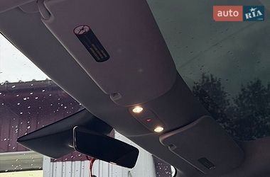 Седан Tesla Model 3 2022 в Киеве
