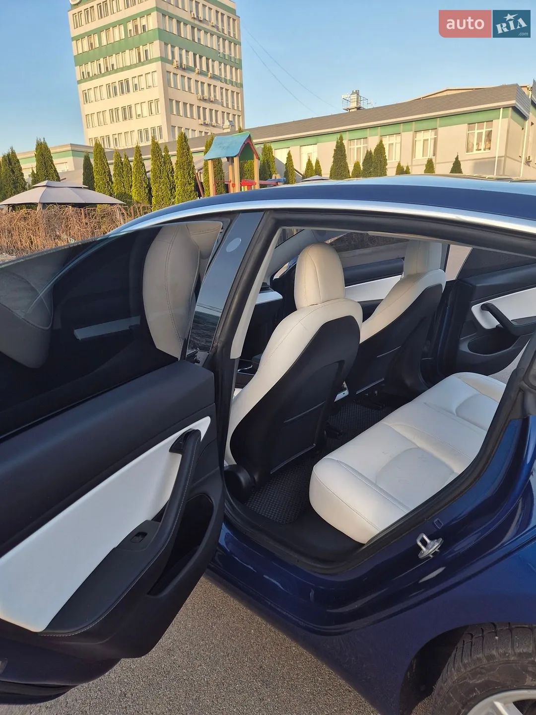 2019 Tesla Model 3 - мініатюра 13