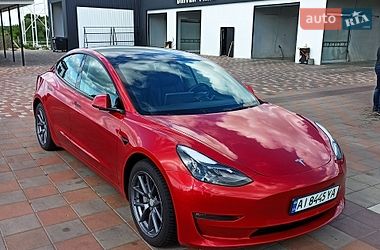 Седан Tesla Model 3 2022 в Броварах