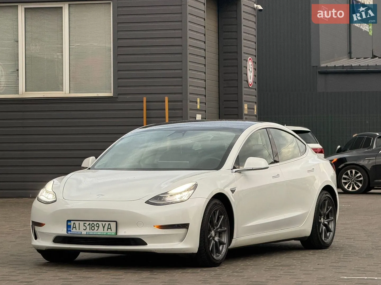 2020 Tesla Model 3 - мініатюра 6