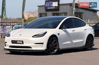 Седан Tesla Model 3 2019 в Кривому Розі
