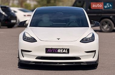 Седан Tesla Model 3 2019 в Кривому Розі