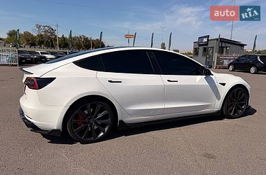 Седан Tesla Model 3 2019 в Кривому Розі