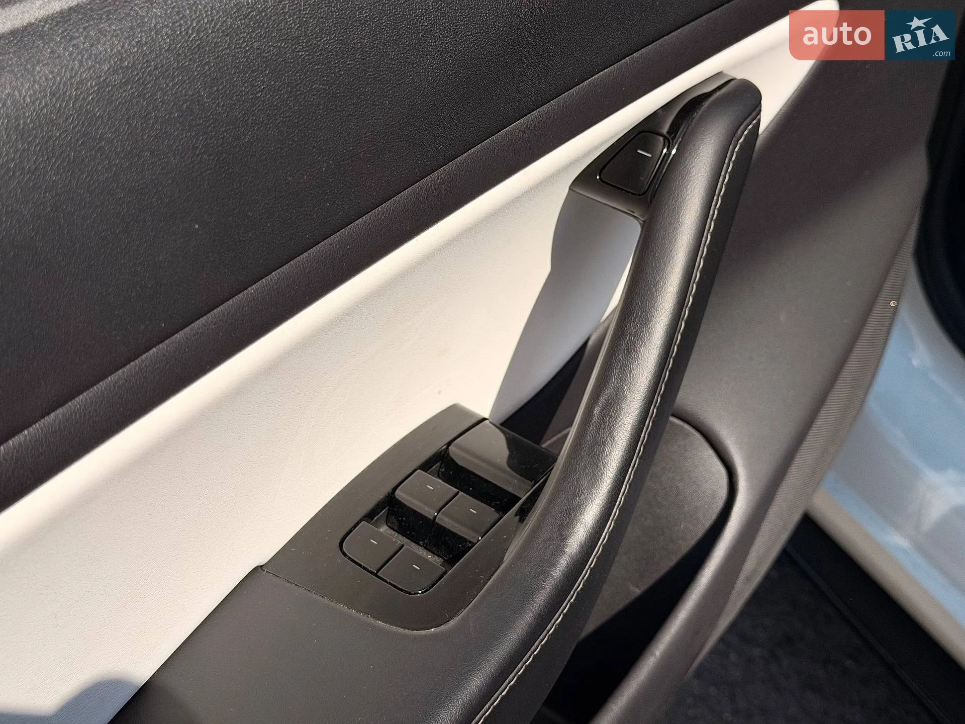 2019 Tesla Model 3 - мініатюра 37