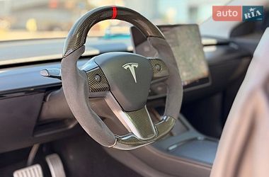 Седан Tesla Model 3 2019 в Кривому Розі