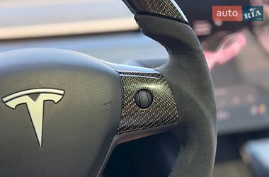 Седан Tesla Model 3 2019 в Кривому Розі