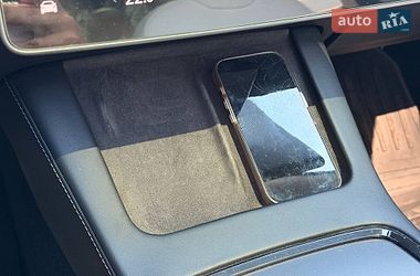 Седан Tesla Model 3 2019 в Кривому Розі