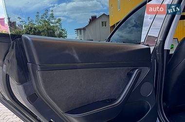 Седан Tesla Model 3 2022 в Хмельницькому