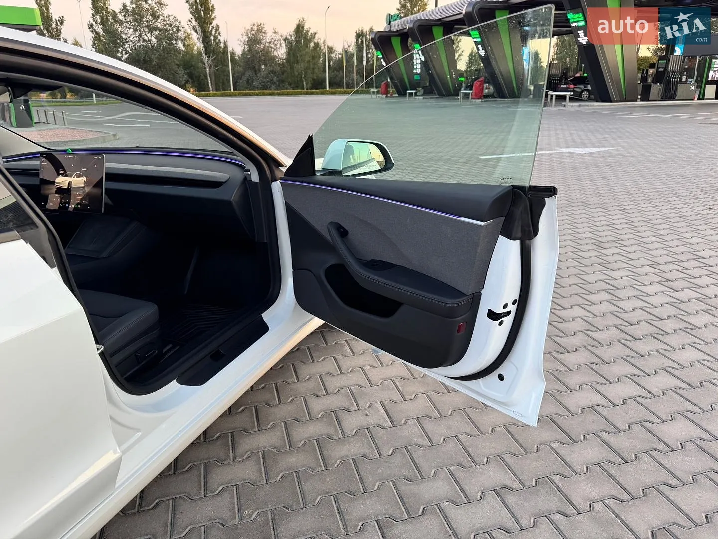 2024 Tesla Model 3 - мініатюра 38