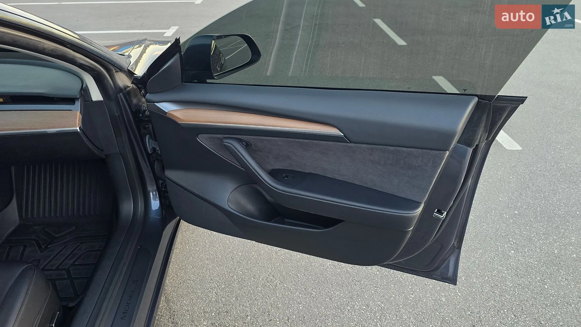 2023 Tesla Model 3 - мініатюра 8