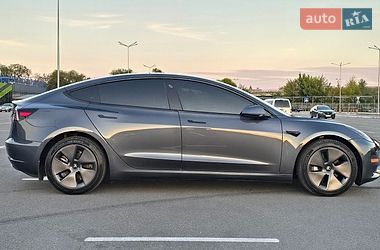 Седан Tesla Model 3 2023 в Днепре