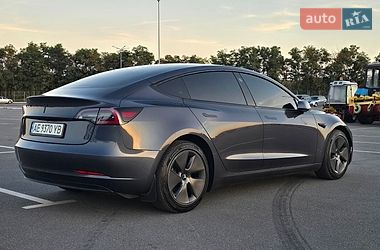 Седан Tesla Model 3 2023 в Днепре