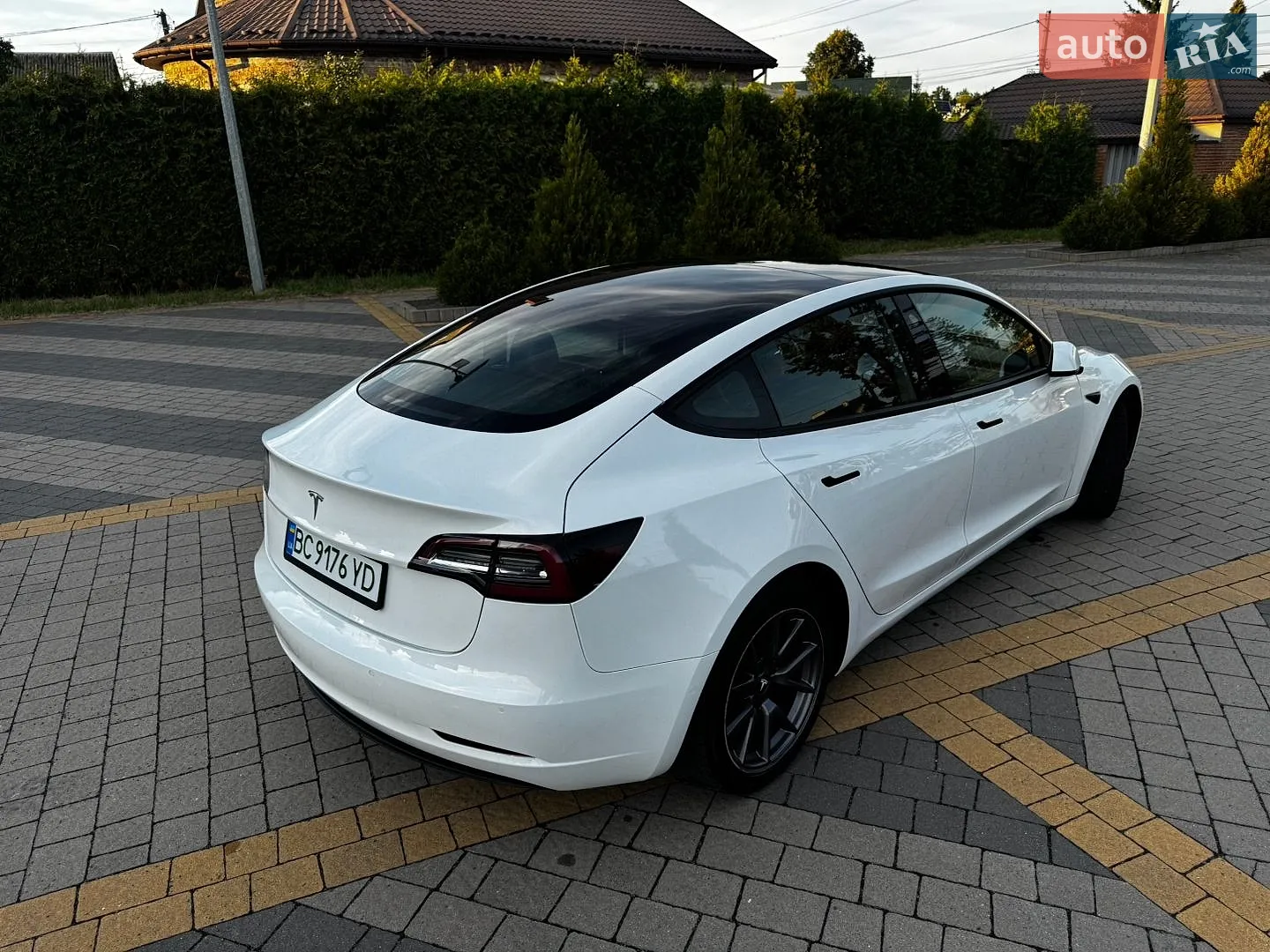 2021 Tesla Model 3 - мініатюра 10