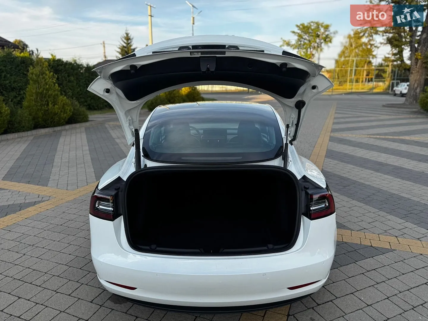 2021 Tesla Model 3 - мініатюра 18
