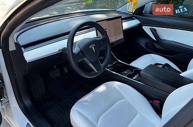 Седан Tesla Model 3 2020 в Хмельницькому