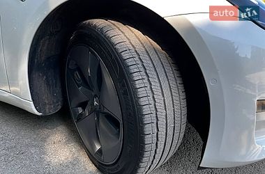 Седан Tesla Model 3 2020 в Хмельницькому