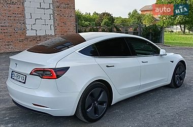 Седан Tesla Model 3 2020 в Хмельницькому