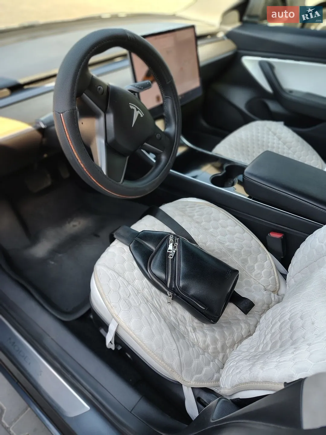2020 Tesla Model 3 - мініатюра 26