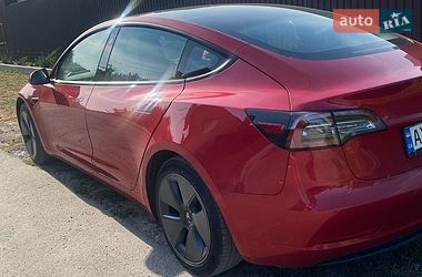 Седан Tesla Model 3 2021 в Харкові