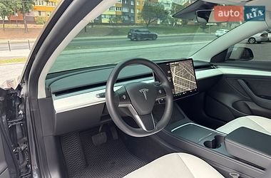 Седан Tesla Model 3 2021 в Дніпрі