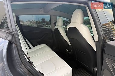 Седан Tesla Model 3 2021 в Дніпрі