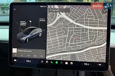 Седан Tesla Model 3 2021 в Дніпрі