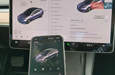 Седан Tesla Model 3 2020 в Івано-Франківську