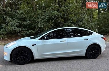 Седан Tesla Model 3 2018 в Харкові